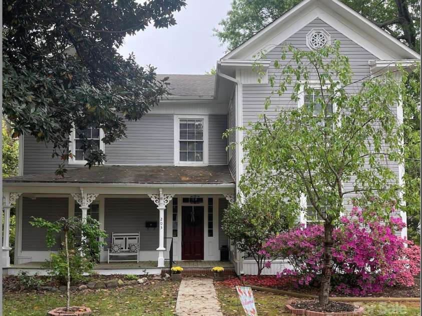 203 Kings Mountain Street, Clover, SC 29710.  MLS# CAR4277270, YatesRealty ID 24316. 203 Kings Mountain Street