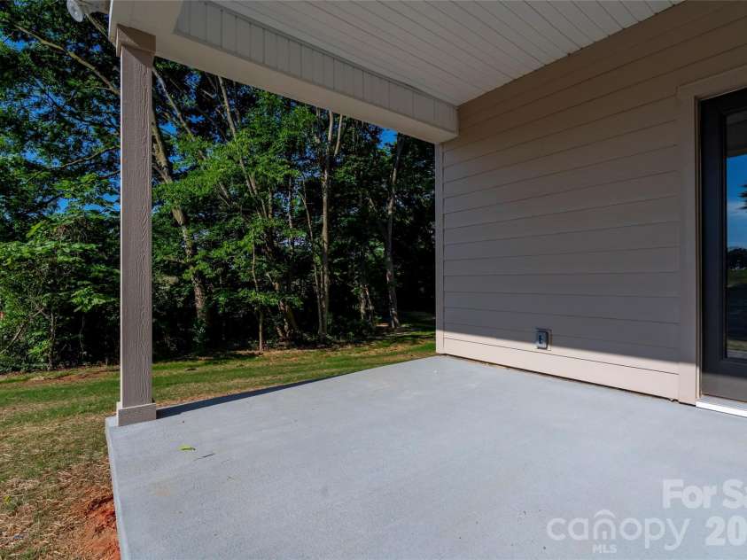 3004 Buffet Lane, Monroe, NC 28110.  MLS# CAR4382405, YatesRealty ID 24316. 
