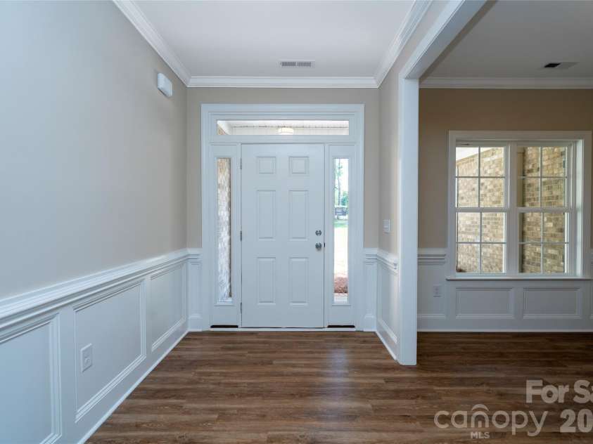 3004 Buffet Lane, Monroe, NC 28110.  MLS# CAR4382405, YatesRealty ID 24316. 