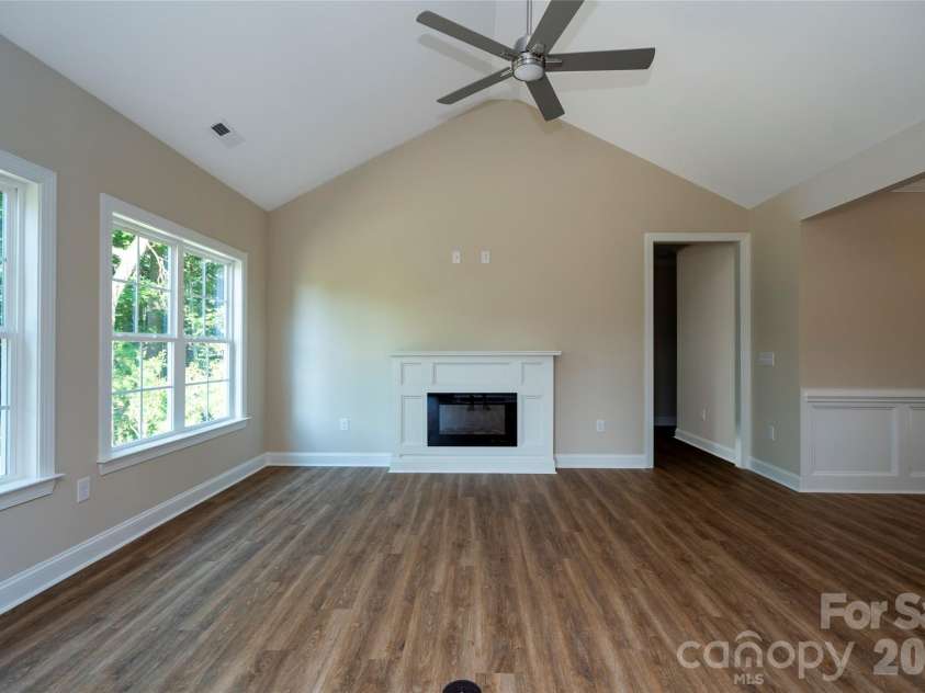 3004 Buffet Lane, Monroe, NC 28110.  MLS# CAR4382405, YatesRealty ID 24316. 