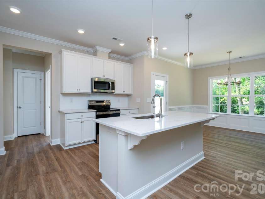 3004 Buffet Lane, Monroe, NC 28110.  MLS# CAR4382405, YatesRealty ID 24316. 
