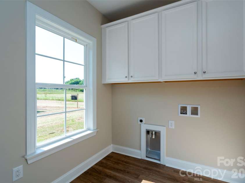 3004 Buffet Lane, Monroe, NC 28110.  MLS# CAR4382405, YatesRealty ID 24316. 