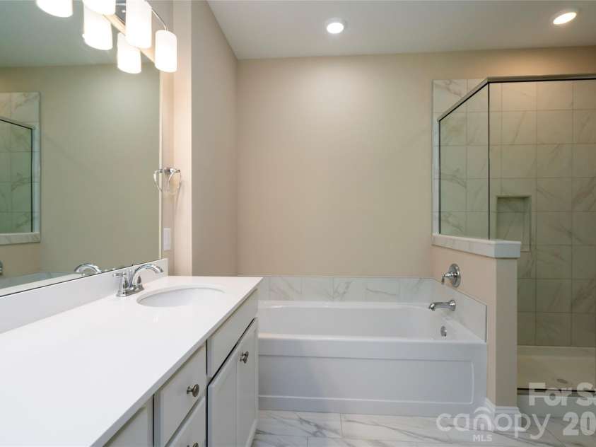 3004 Buffet Lane, Monroe, NC 28110.  MLS# CAR4382405, YatesRealty ID 24316. 