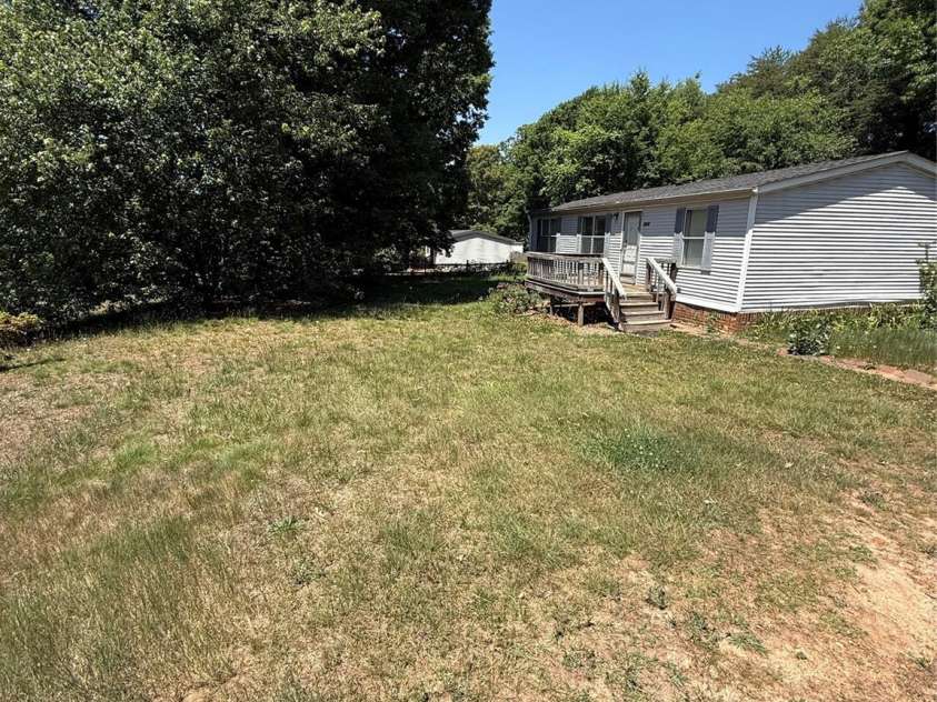 6237 Burnhurst Lane, Denver, NC 28037.  MLS# CAR4384264, YatesRealty ID 24318. 