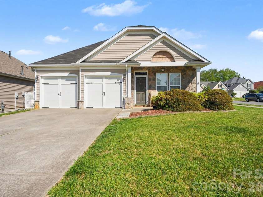 9612 Marquette Street, Concord, NC 28027.  MLS# CAR4373768, YatesRealty ID 24319. 