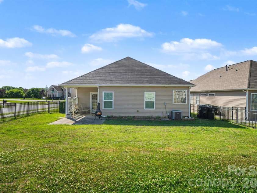 9612 Marquette Street, Concord, NC 28027.  MLS# CAR4373768, YatesRealty ID 24319. 