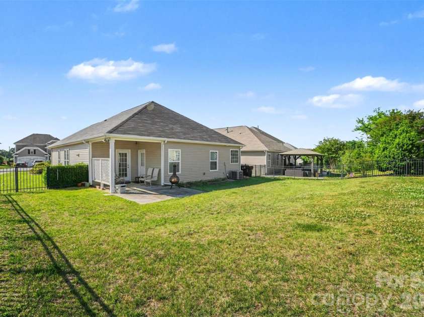 9612 Marquette Street, Concord, NC 28027.  MLS# CAR4373768, YatesRealty ID 24319. 