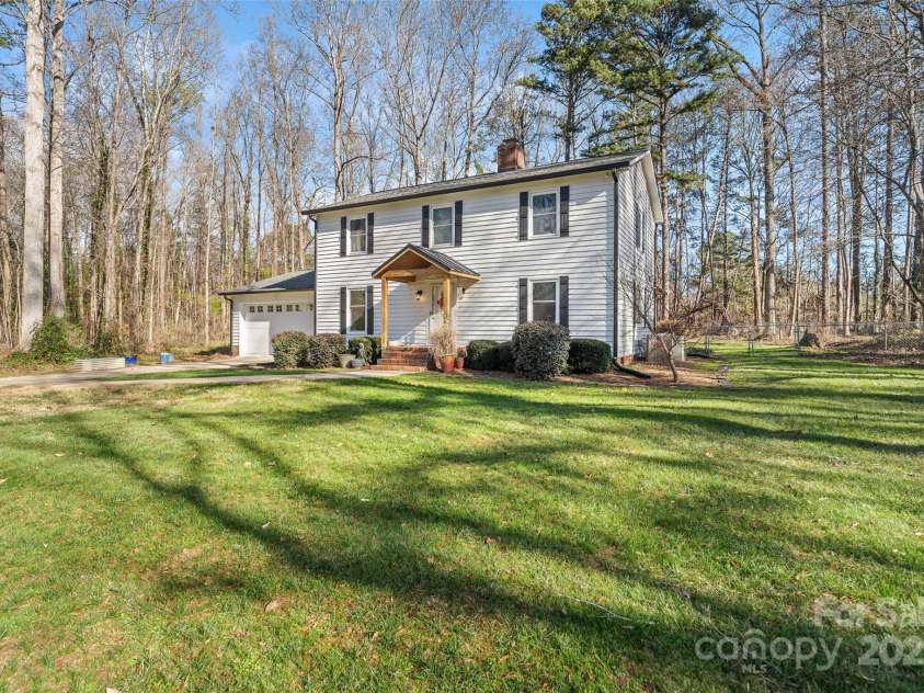 2238 Olewoods Drive, Rock Hill, SC 29732.  MLS# CAR4330954, YatesRealty ID 2432. 