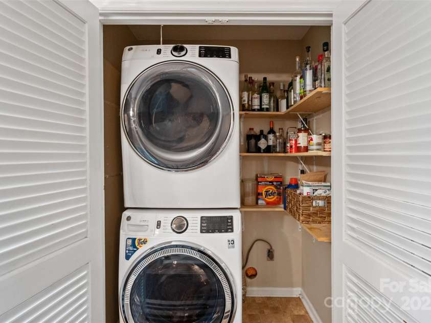 2238 Olewoods Drive, Rock Hill, SC 29732.  MLS# CAR4330954, YatesRealty ID 2432. 