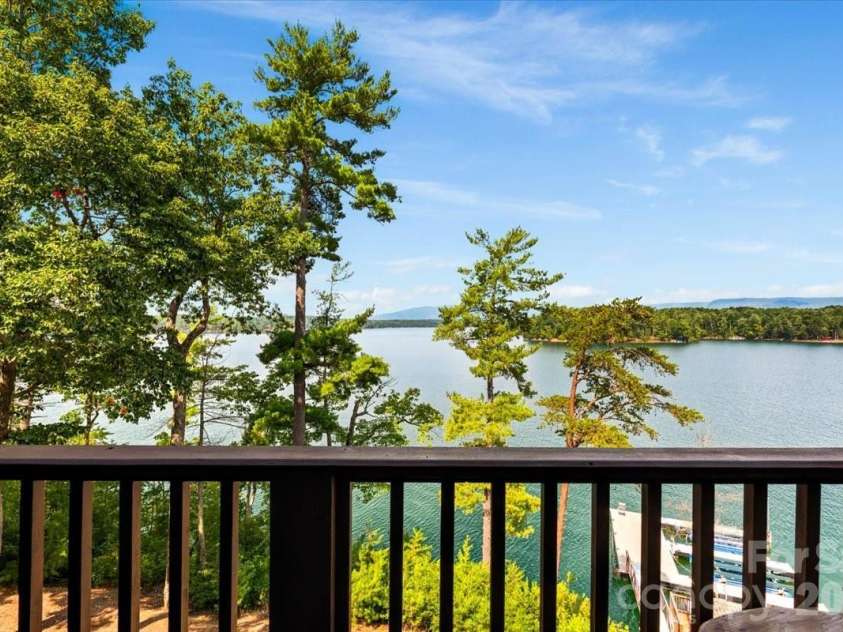 5140 Beech Bluff Drive, Morganton, NC 28655.  MLS# CAR4420970, YatesRealty ID 2432. Back deck
