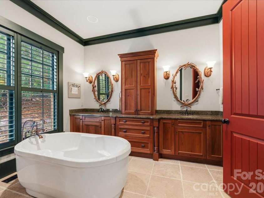 5140 Beech Bluff Drive, Morganton, NC 28655.  MLS# CAR4420970, YatesRealty ID 2432. Primary bathroom