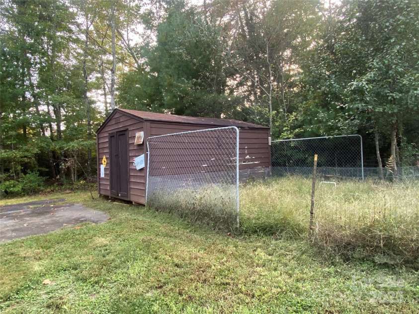 3788 Fish Hatchery Road, Morganton, NC 28655.  MLS# CAR4309774, YatesRealty ID 24321. 