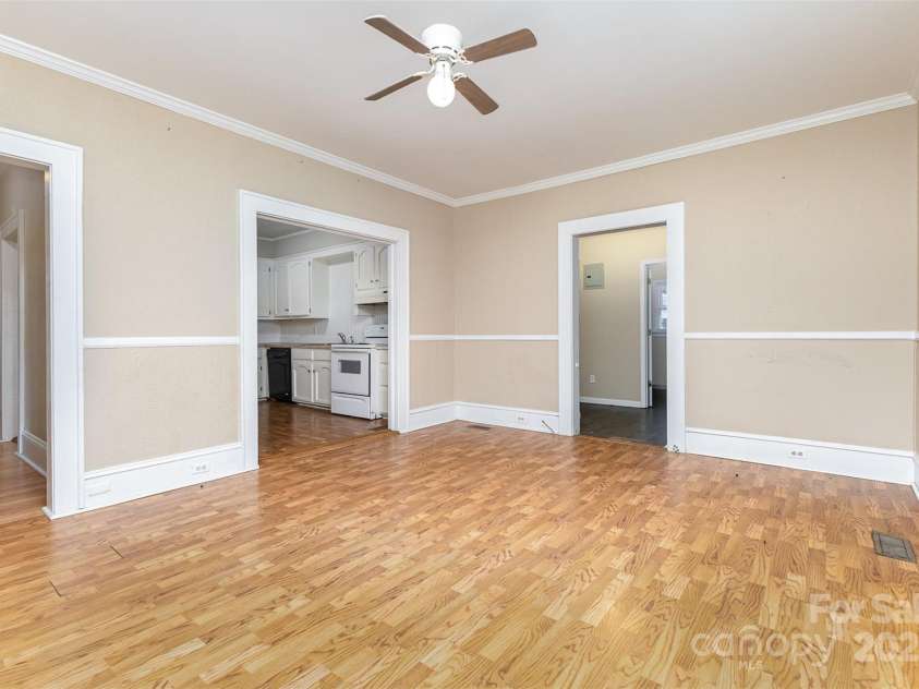 210 Tuckaseege Road, Mount Holly, NC 28120.  MLS# CAR4276694, YatesRealty ID 24322. 