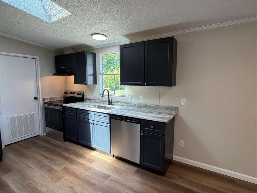 222 Maine Avenue, Bessemer City, NC 28016.  MLS# CAR4384367, YatesRealty ID 24322. 