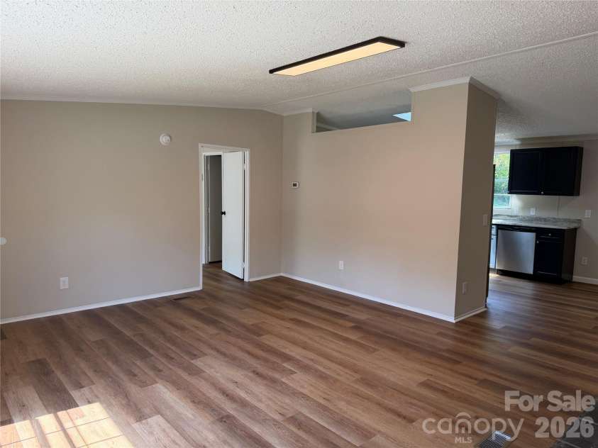 222 Maine Avenue, Bessemer City, NC 28016.  MLS# CAR4384367, YatesRealty ID 24322. 
