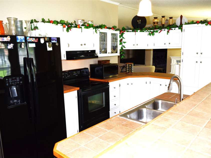 225 Emmett Street, Rock Hill, SC 29730.  MLS# CAR4278480, YatesRealty ID 24324. 