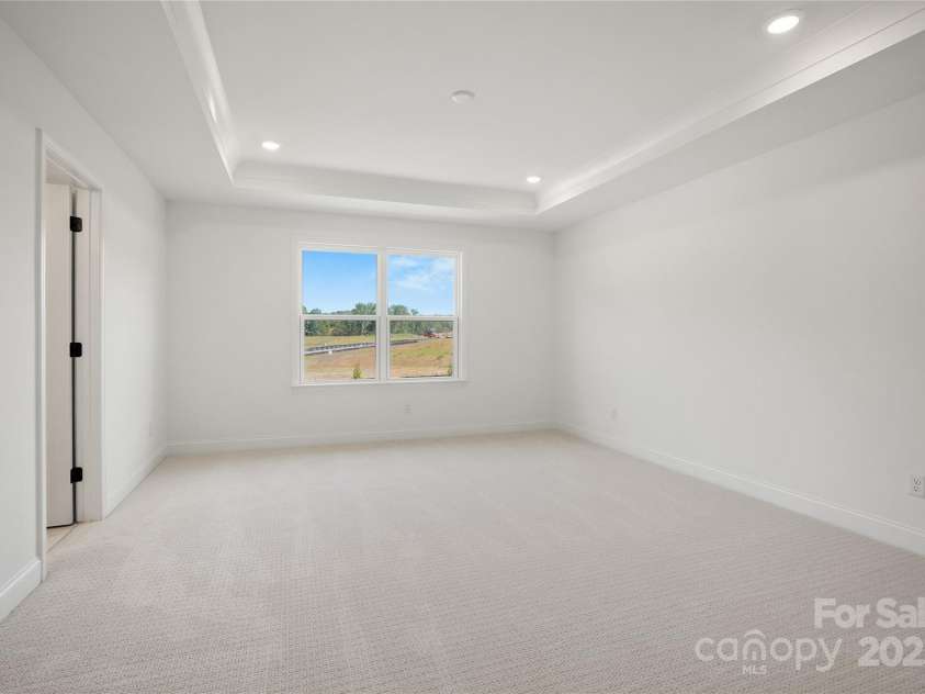 2005 Waxhaw Crossing Drive, Waxhaw, NC 28173.  MLS# CAR4275328, YatesRealty ID 24325. 