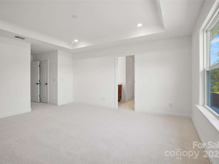 2005 Waxhaw Crossing Drive, Waxhaw, NC 28173.  MLS# CAR4275328, YatesRealty ID 24325. 