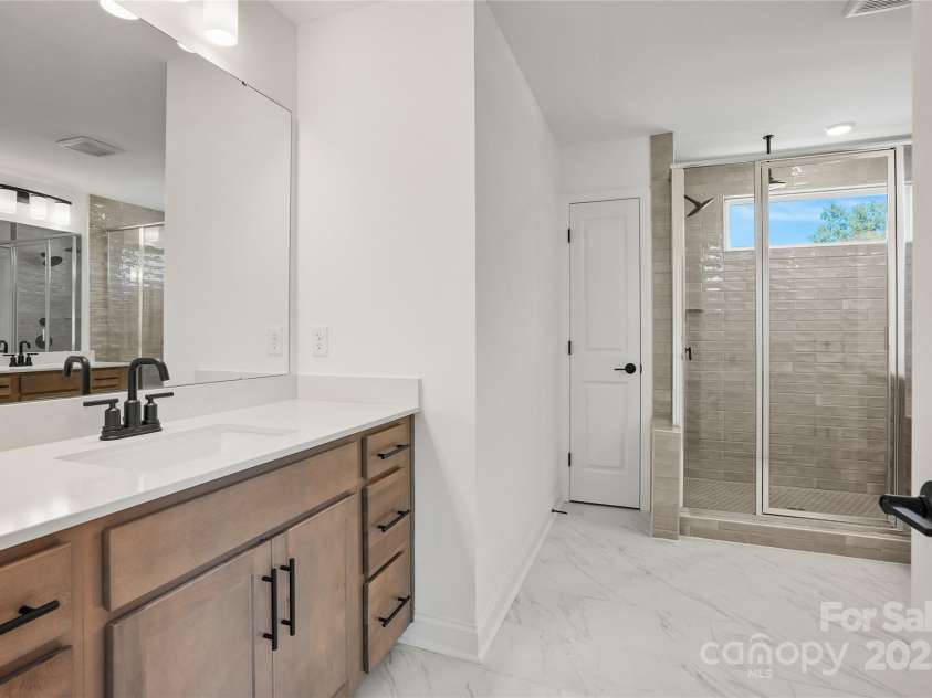 2005 Waxhaw Crossing Drive, Waxhaw, NC 28173.  MLS# CAR4275328, YatesRealty ID 24325. 