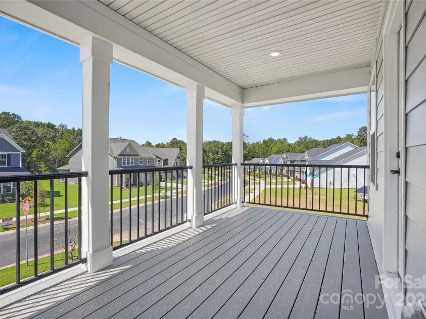 2005 Waxhaw Crossing Drive, Waxhaw, NC 28173.  MLS# CAR4275328, YatesRealty ID 24325. 