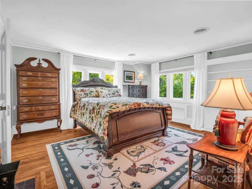 287 Pacolet Ridge Lane, Tryon, NC 28782.  MLS# CAR4269055, YatesRealty ID 24326. 