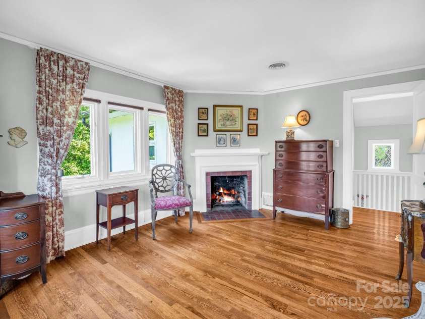 287 Pacolet Ridge Lane, Tryon, NC 28782.  MLS# CAR4269055, YatesRealty ID 24326. 