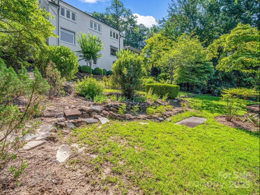 287 Pacolet Ridge Lane, Tryon, NC 28782.  MLS# CAR4269055, YatesRealty ID 24326. 