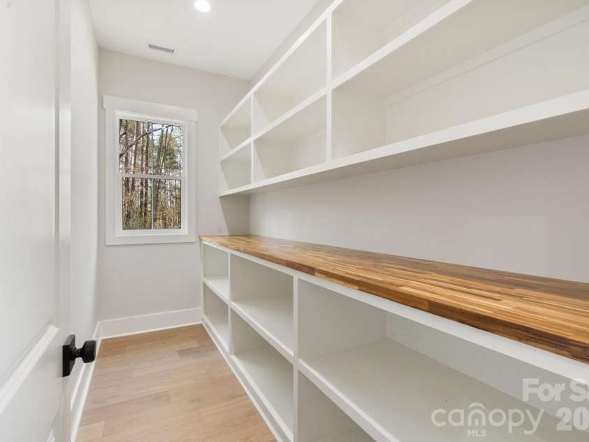 568 Longleaf Pine Lane, Clover, SC 29710.  MLS# CAR4363289, YatesRealty ID 24326. Pantry