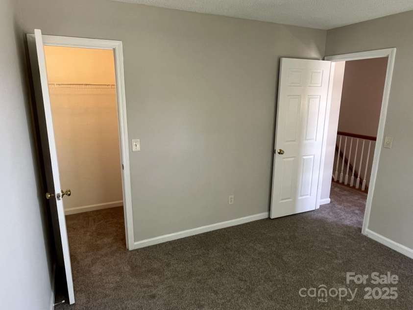 3617 Betterton Lane, Charlotte, NC 28269.  MLS# CAR4274899, YatesRealty ID 24327. 