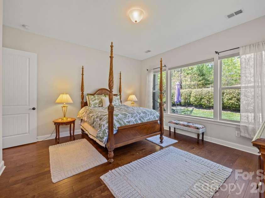 620 Tallulah Falls Drive, Denver, NC 28037.  MLS# CAR4368529, YatesRealty ID 24327. Light soaked primary suite