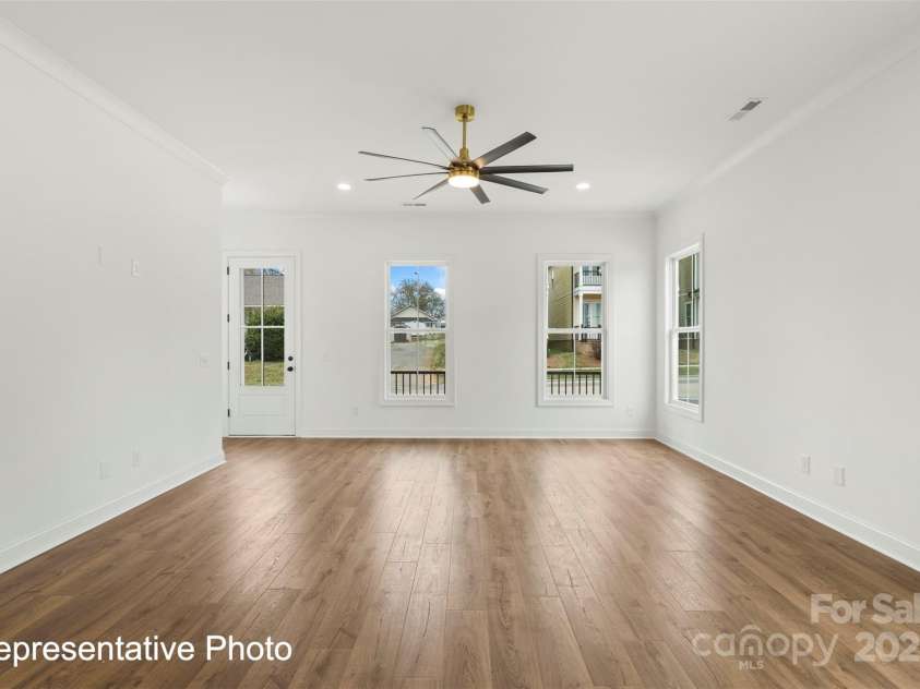 5860 Pittmon Lane, Kannapolis, NC 28081.  MLS# CAR4161404, YatesRealty ID 24328. 