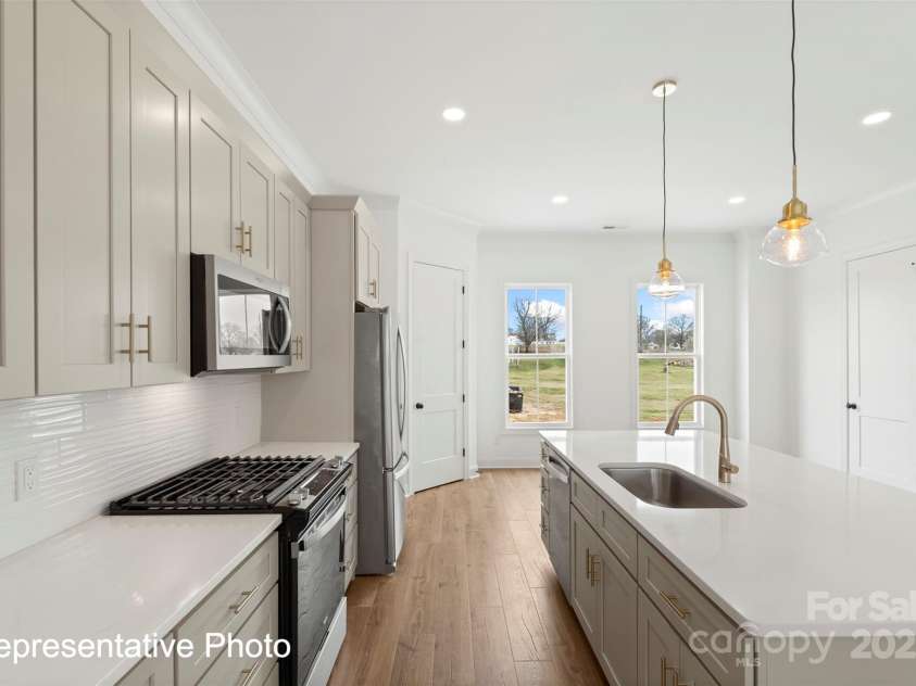 5860 Pittmon Lane, Kannapolis, NC 28081.  MLS# CAR4161404, YatesRealty ID 24328. 