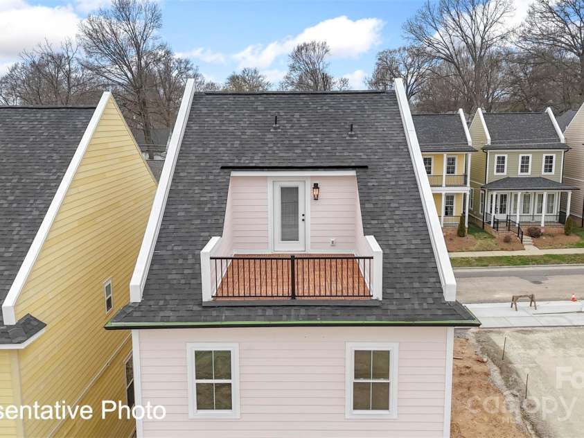 5860 Pittmon Lane, Kannapolis, NC 28081.  MLS# CAR4161404, YatesRealty ID 24328. 