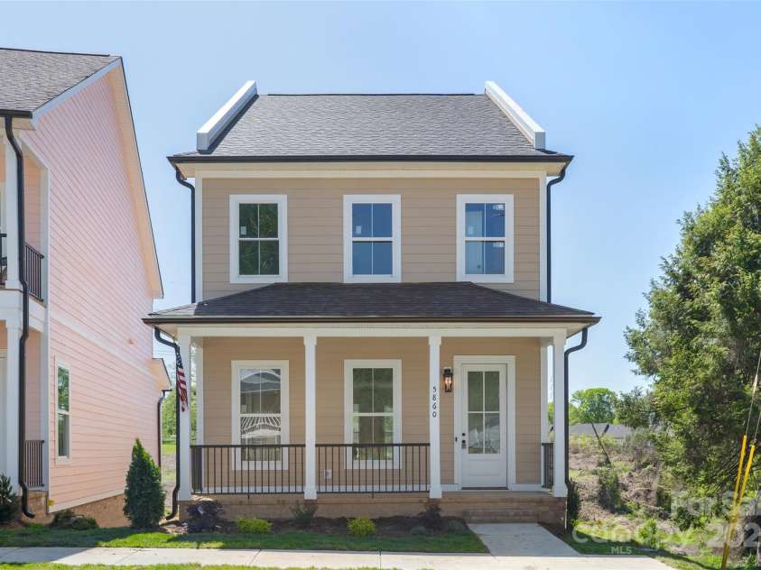 5860 Pittmon Lane, Kannapolis, NC 28081.  MLS# CAR4161404, YatesRealty ID 24328. 