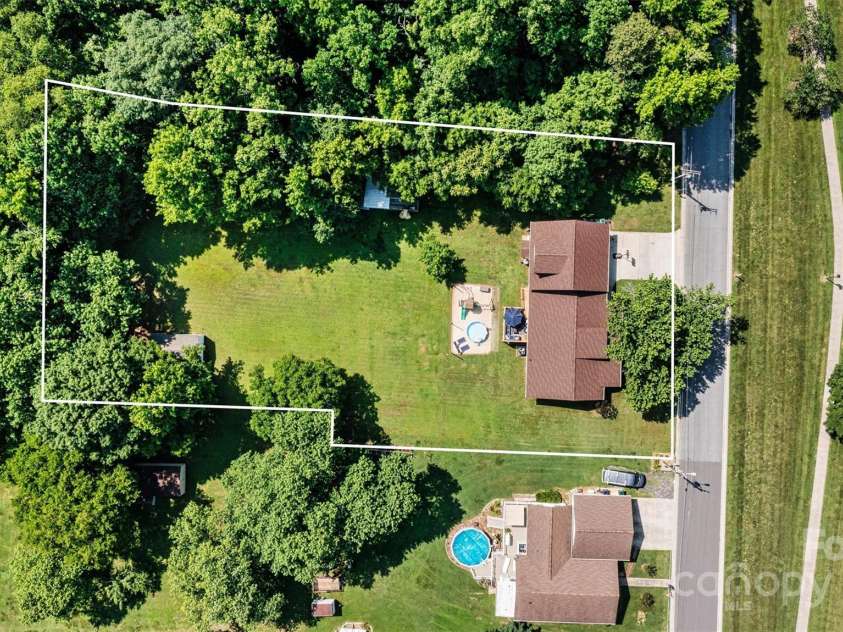 454 Eastway Drive, Troutman, NC 28166.  MLS# CAR4263950, YatesRealty ID 24330. .93 acre lot with tons of privacy. NO HOA!!