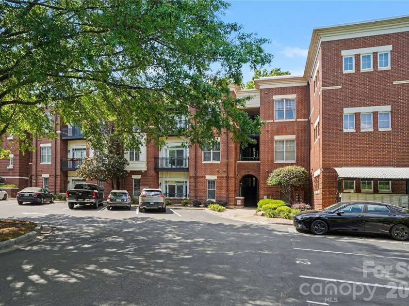 780 Davidson Street, Charlotte, NC 28202.  MLS# CAR4373043, YatesRealty ID 24330. 