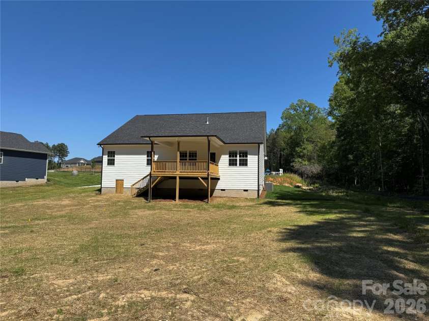 1606 Autumn Lane, York, SC 29745.  MLS# CAR4384728, YatesRealty ID 24333. 