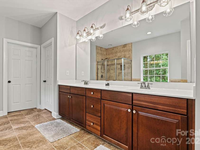 1399 Verdict Ridge Drive, Denver, NC 28037.  MLS# CAR4272968, YatesRealty ID 24337. 