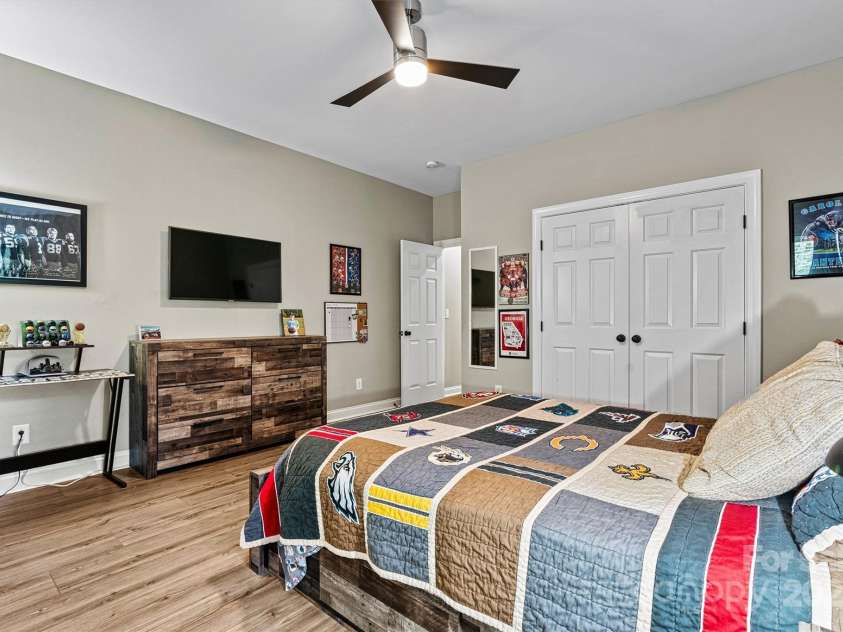 1399 Verdict Ridge Drive, Denver, NC 28037.  MLS# CAR4272968, YatesRealty ID 24337. 