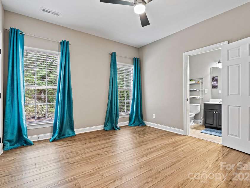 1399 Verdict Ridge Drive, Denver, NC 28037.  MLS# CAR4272968, YatesRealty ID 24337. 