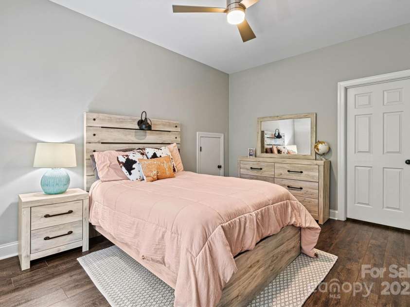 1399 Verdict Ridge Drive, Denver, NC 28037.  MLS# CAR4272968, YatesRealty ID 24337. 