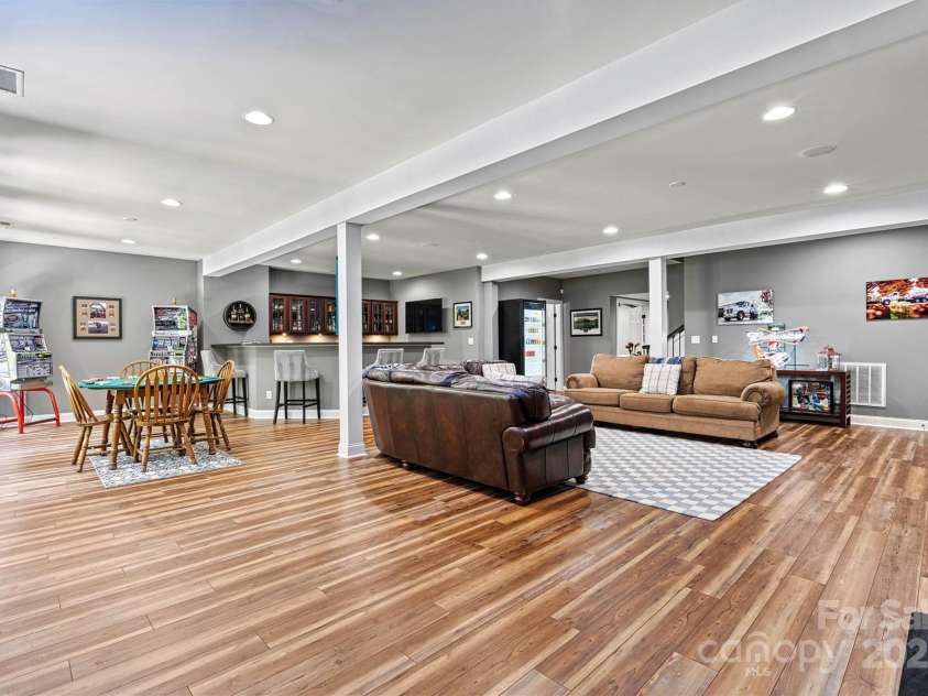 1399 Verdict Ridge Drive, Denver, NC 28037.  MLS# CAR4272968, YatesRealty ID 24337. 