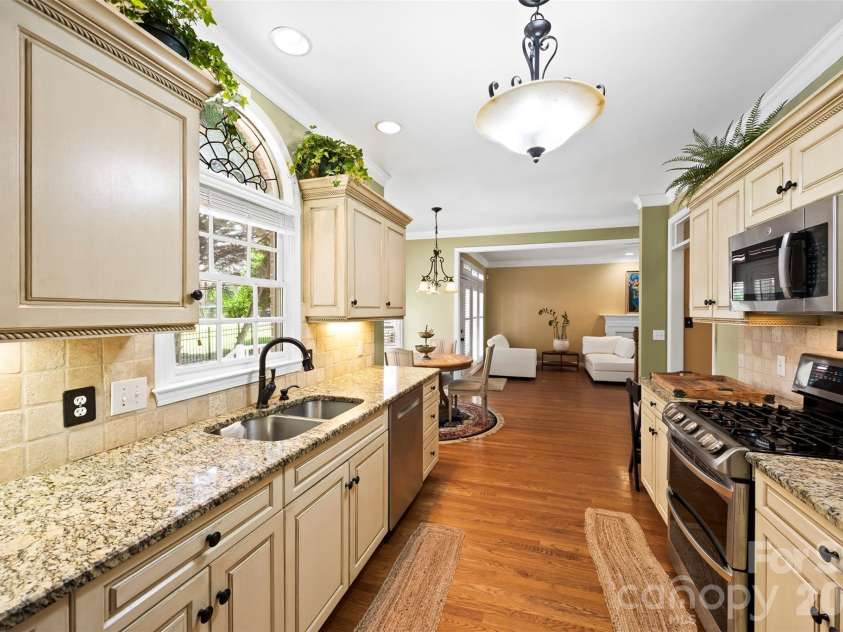 1964 Middleton Place, Rock Hill, SC 29732.  MLS# CAR4384901, YatesRealty ID 24342. 