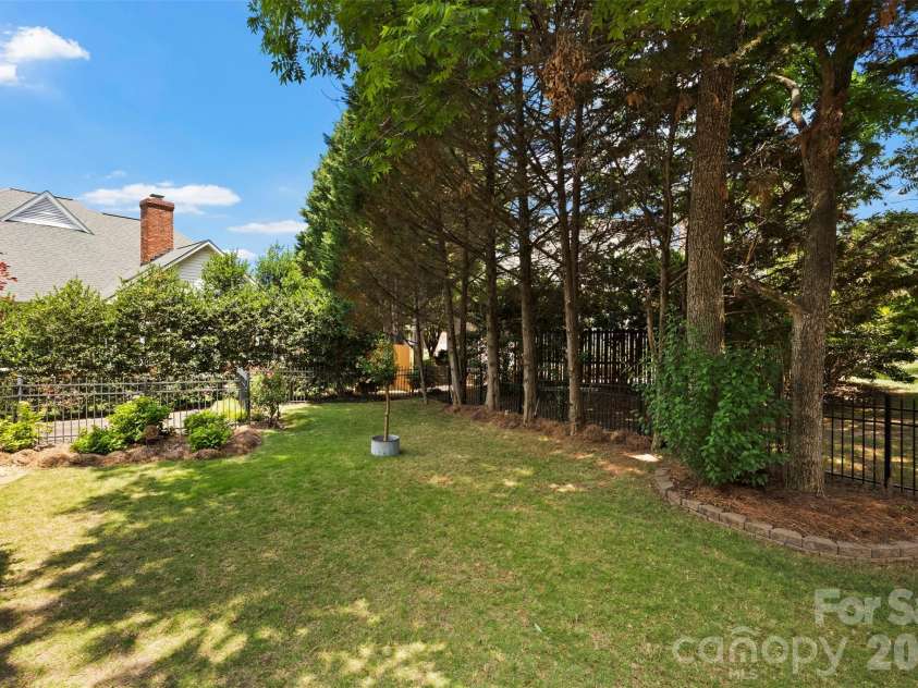 1964 Middleton Place, Rock Hill, SC 29732.  MLS# CAR4384901, YatesRealty ID 24342. 