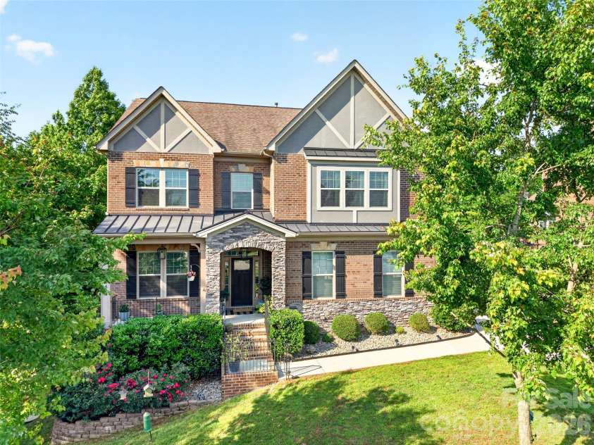 6410 Willow Farm Drive, Denver, NC 28037.  MLS# CAR4384994, YatesRealty ID 24343. 