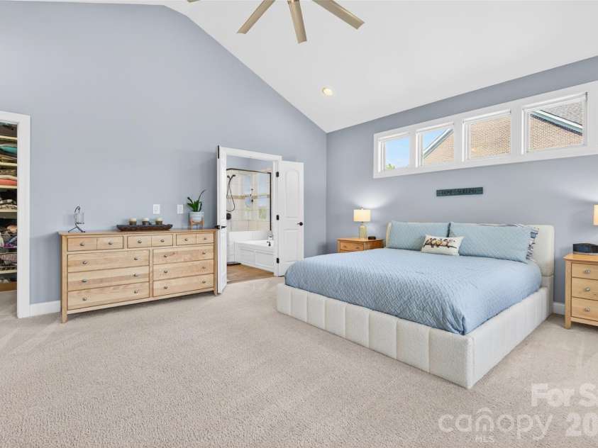 6410 Willow Farm Drive, Denver, NC 28037.  MLS# CAR4384994, YatesRealty ID 24343. 