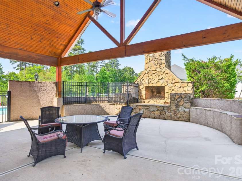 6410 Willow Farm Drive, Denver, NC 28037.  MLS# CAR4384994, YatesRealty ID 24343. Club house
