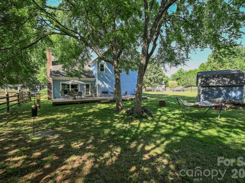 9101 Castlebay Drive, Charlotte, NC 28277.  MLS# CAR4382919, YatesRealty ID 24345. 