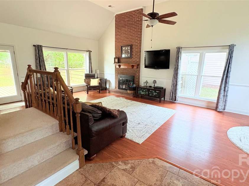 9101 Castlebay Drive, Charlotte, NC 28277.  MLS# CAR4382919, YatesRealty ID 24345. 