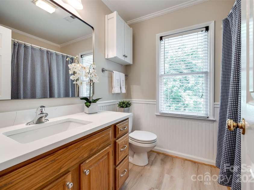 1887 Steeplechase Drive, Rock Hill, SC 29732.  MLS# CAR4268508, YatesRealty ID 24346. 
